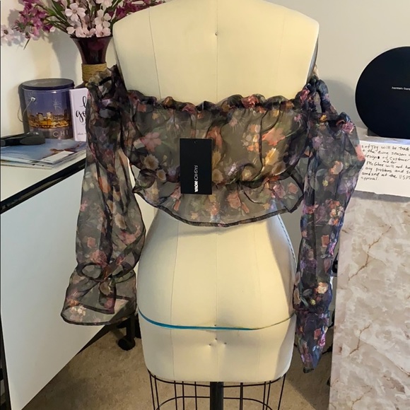 Off shoulder blouse - Picture 2 of 2